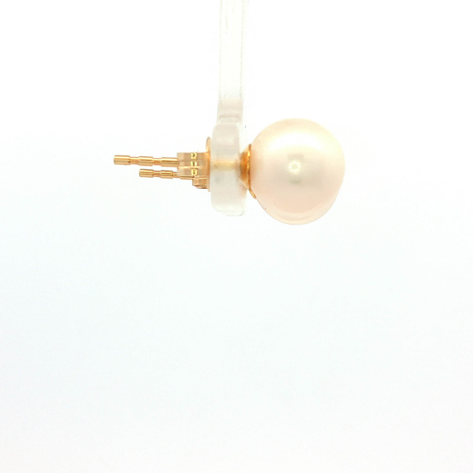 The Cosmic Moon Studs 8.5-9mm Pearl