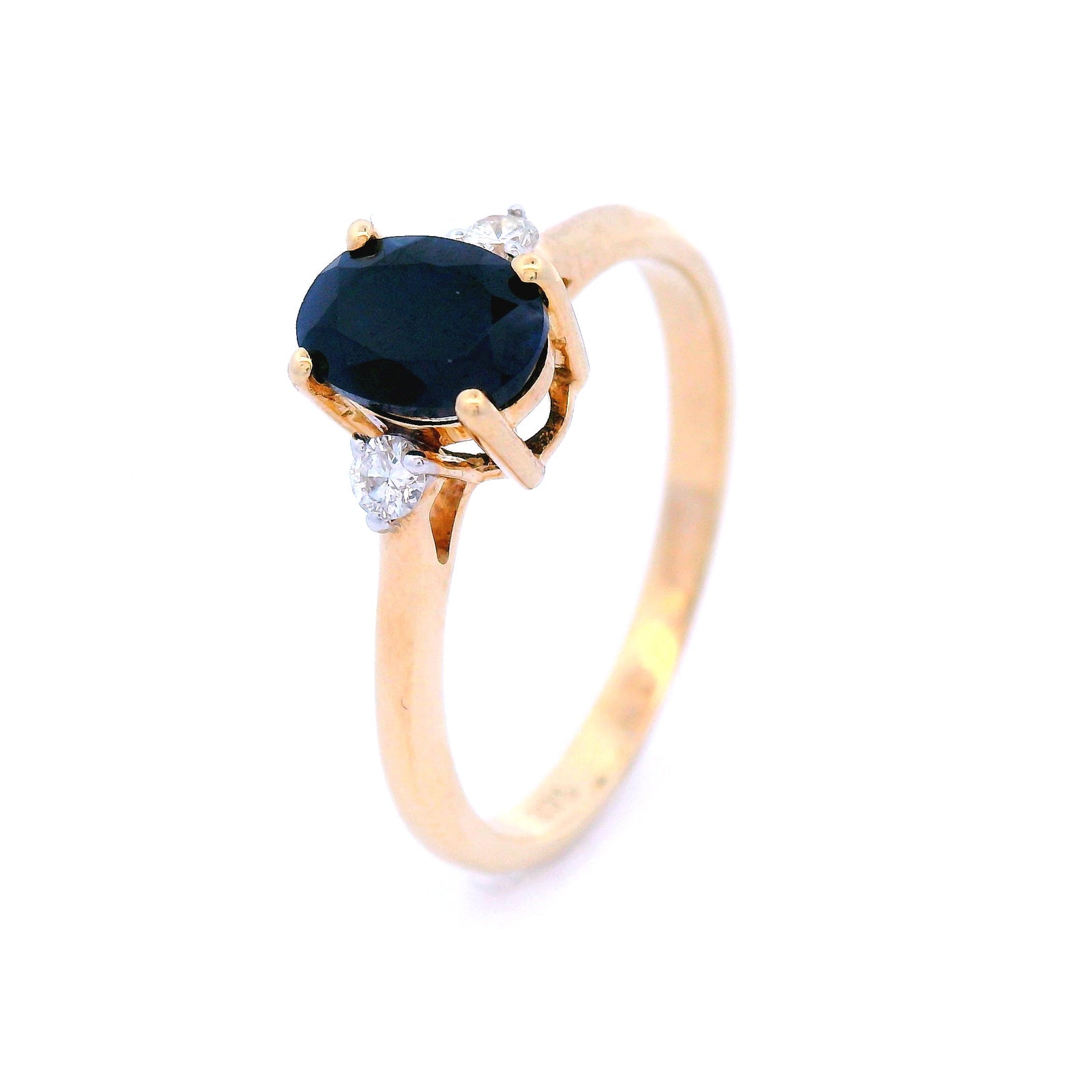 Oval Cut Black Sapphire in Yellow Gold Dress Ring