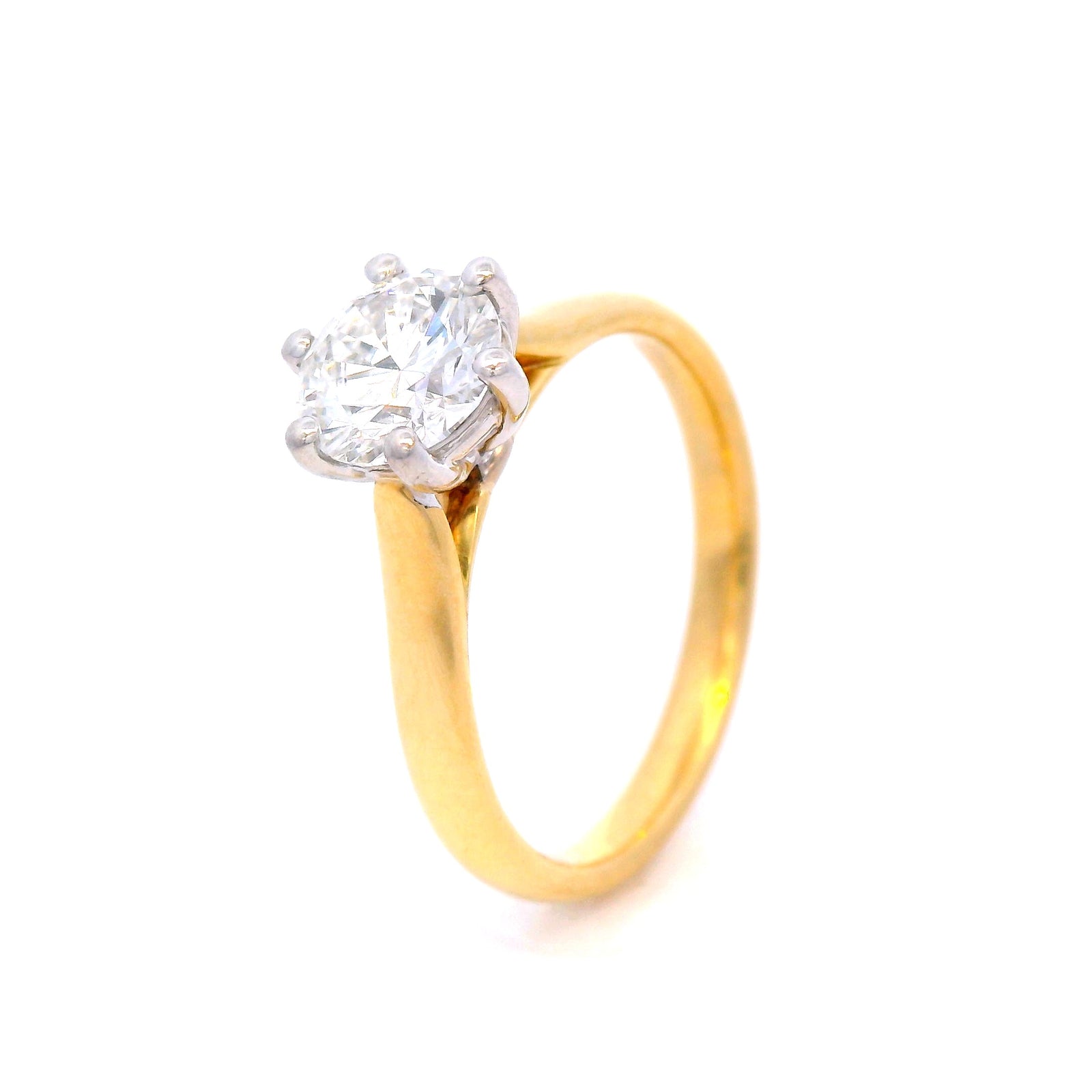 Round Brilliant Cut Diamond Engagement Ring