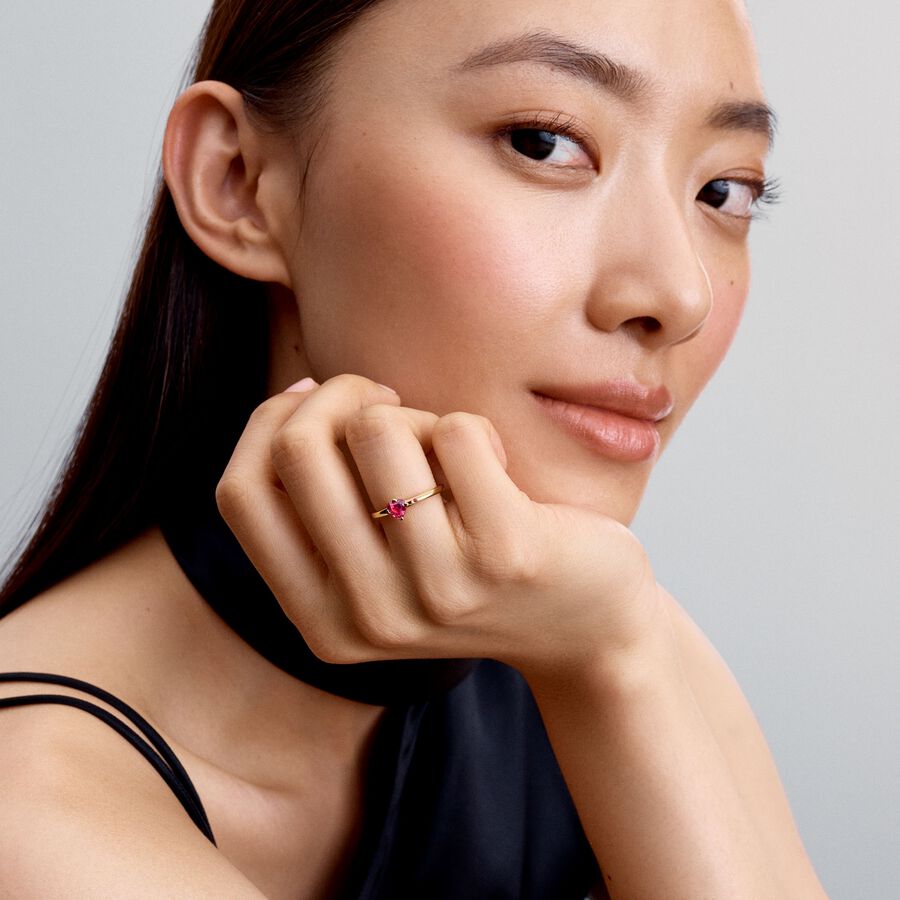 Heart 14k gold-plated ring with cherries jubilee red crystal