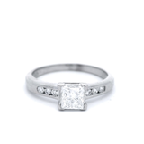 Princess Claw Set with Pave Shoulders Dress Ring