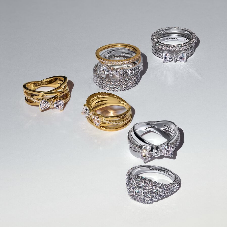 Bow sterling silver ring with clear cubic zirconia