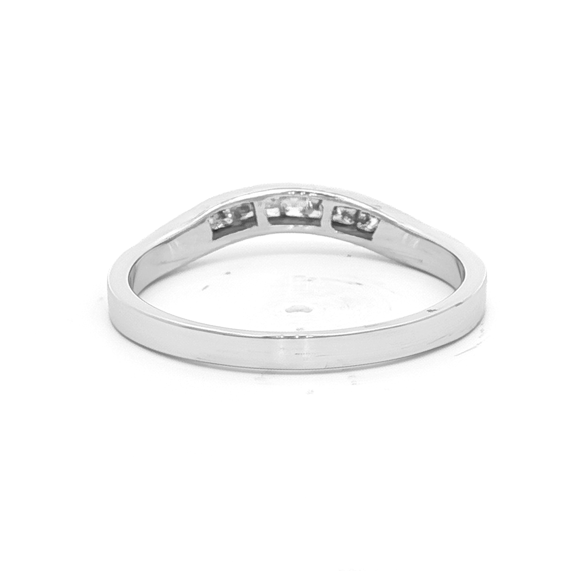 Curved White Gold Princess Cut Diamond Ring