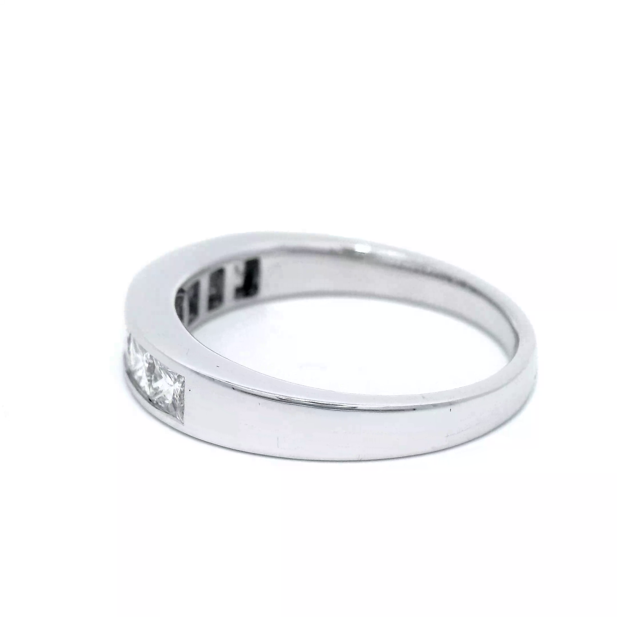 Princess Cut DIamond Set in White Gold Dress Ring