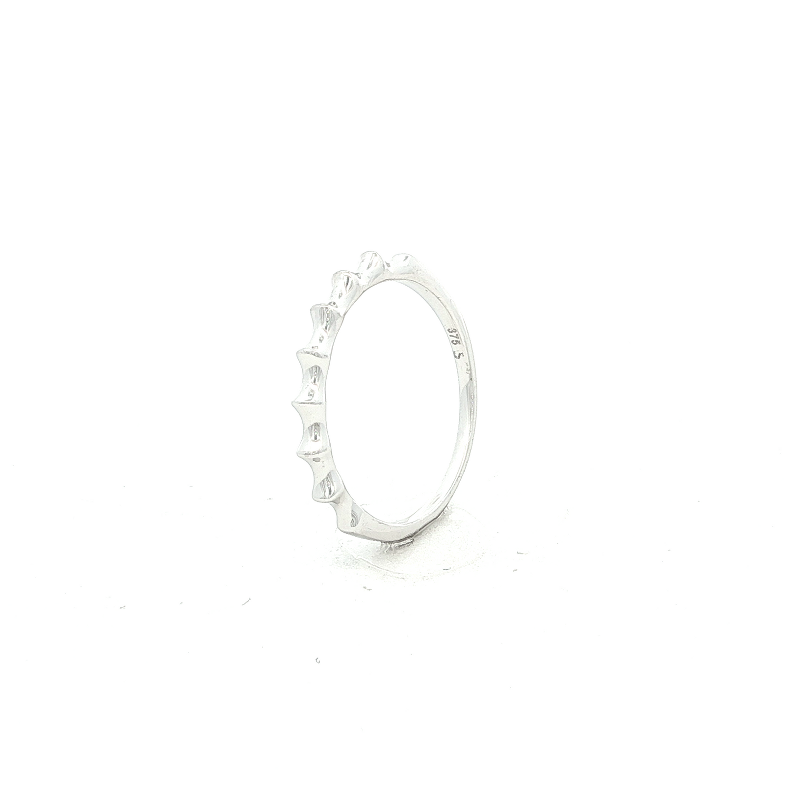 Ridge Stacker Ring Dreamtime in White Gold
