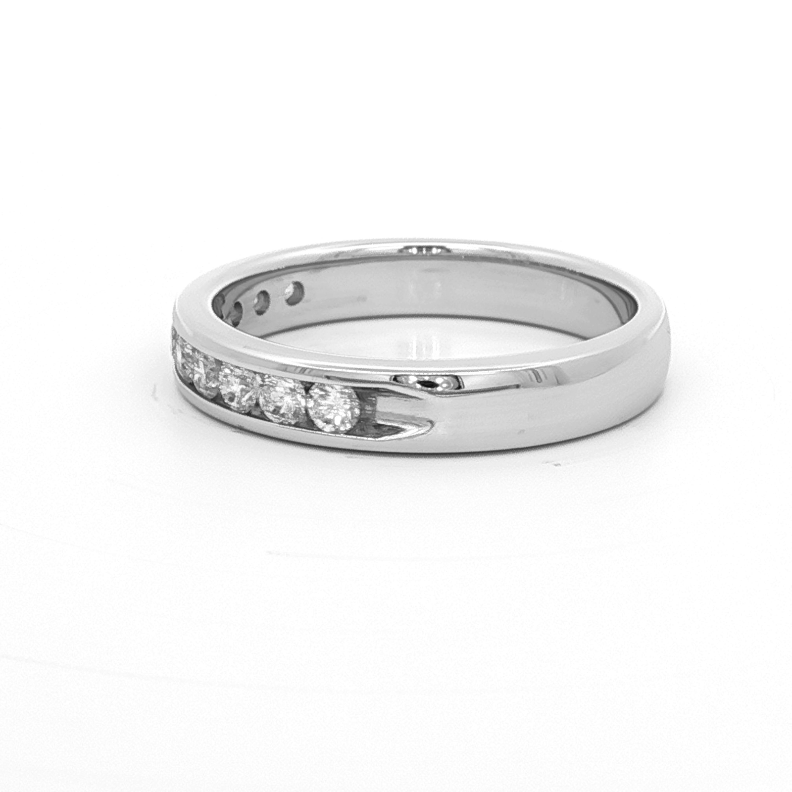 18CT W/G CHANNEL DI ET RI =.50PT SZ O