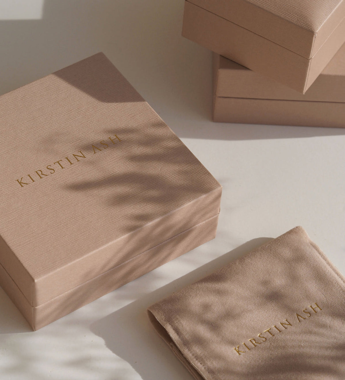 Kirstin Ash Fold Bangle