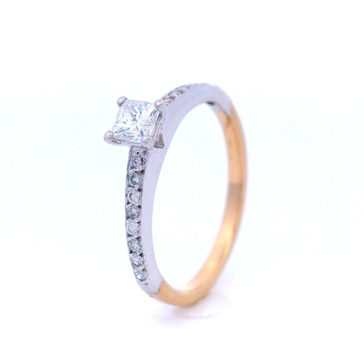 Princess Cut Diamond Shoulder Set in Yellow Gold