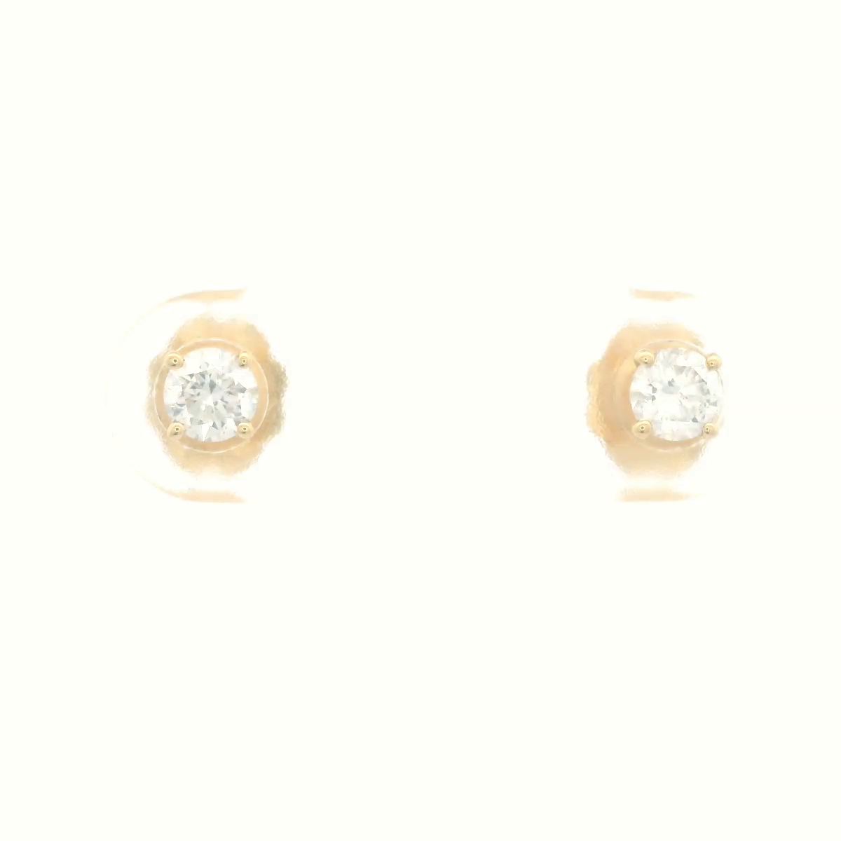 Round Brilliant Cut Diamond in a 4 Claw Yellow Gold Studs