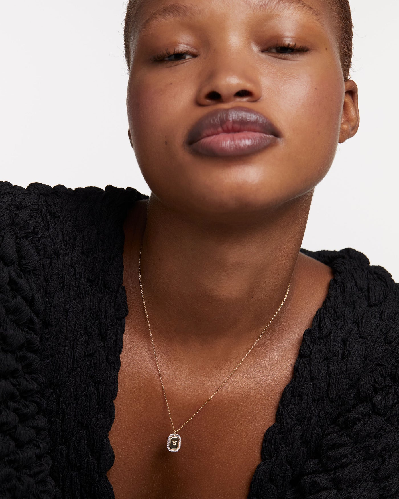 PDPAOLA Capricorn Necklace Engraved In Octagonal Pendant