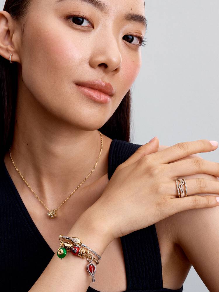 Pandora Sparkling Wave Ring