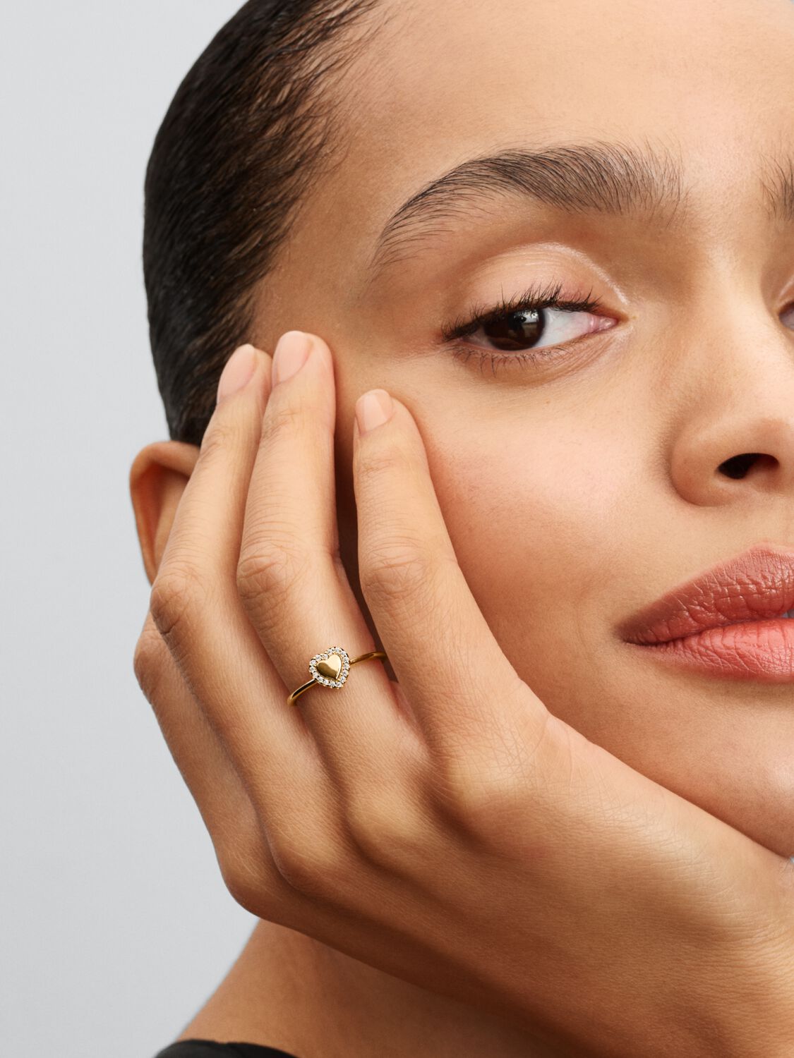 Pandora Engravable Heart Halo Ring