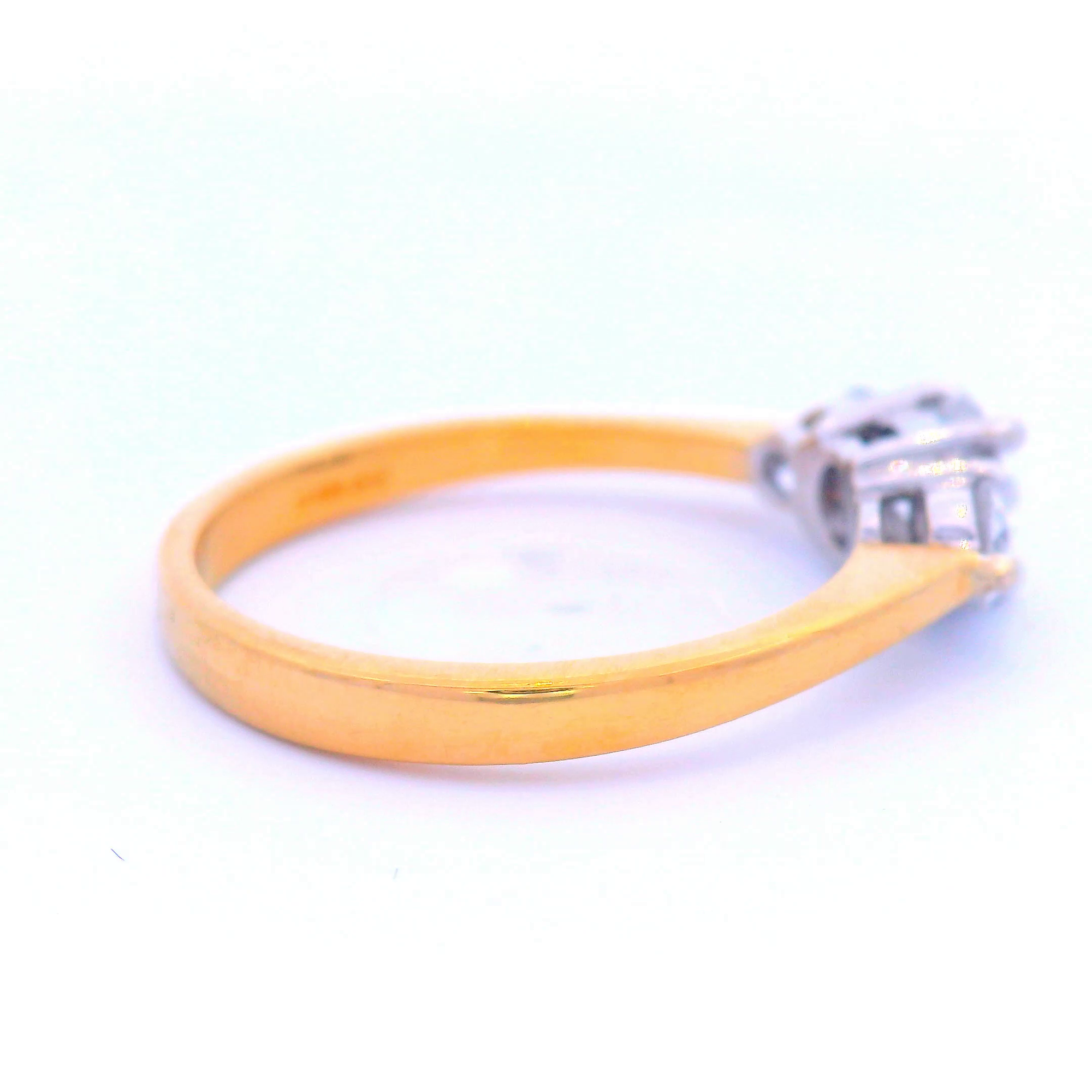 Trilogy Diamond Ring in Yellow Gold TDW 0.83 Carat