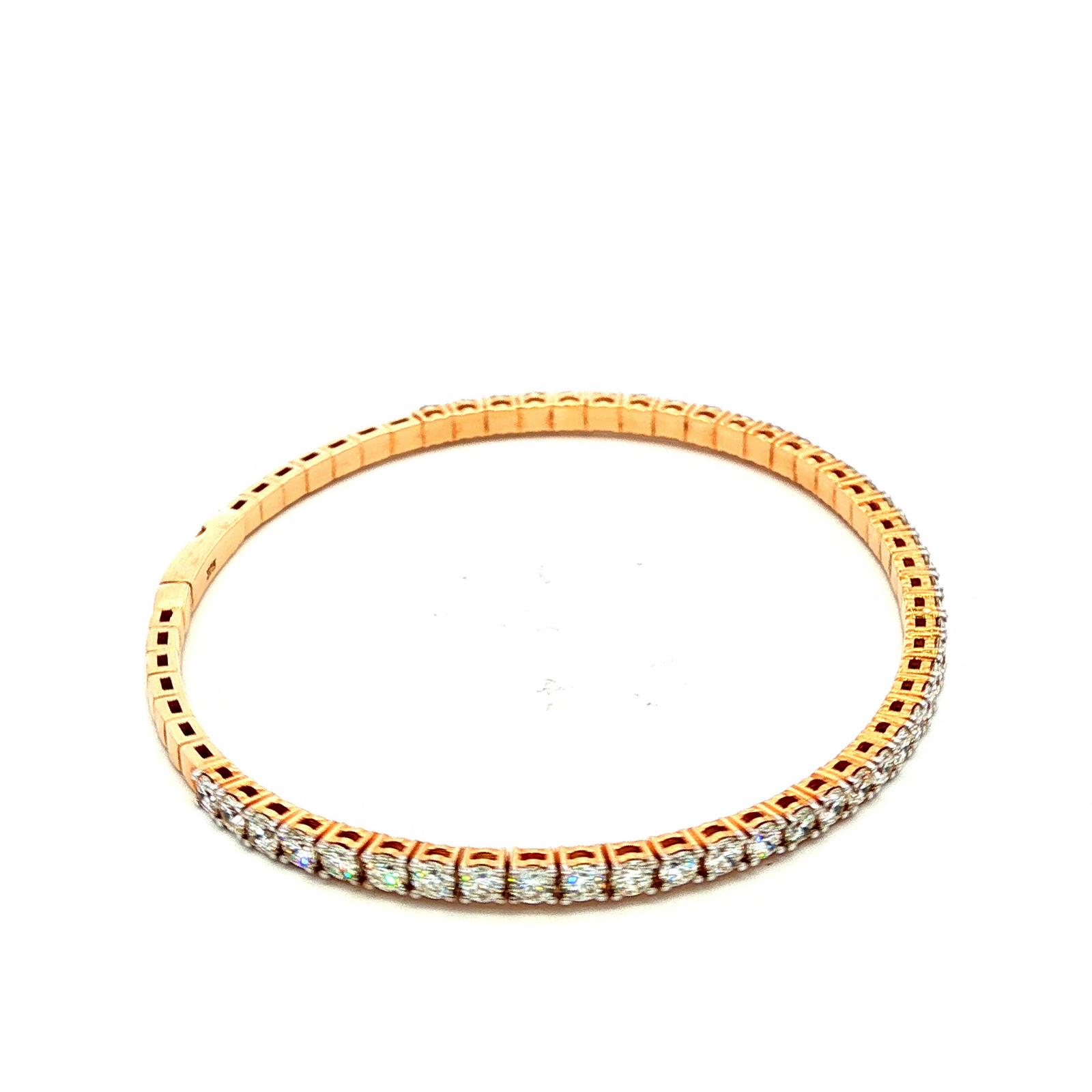 Tennis Press Clasp Bangle in Yellow Gold