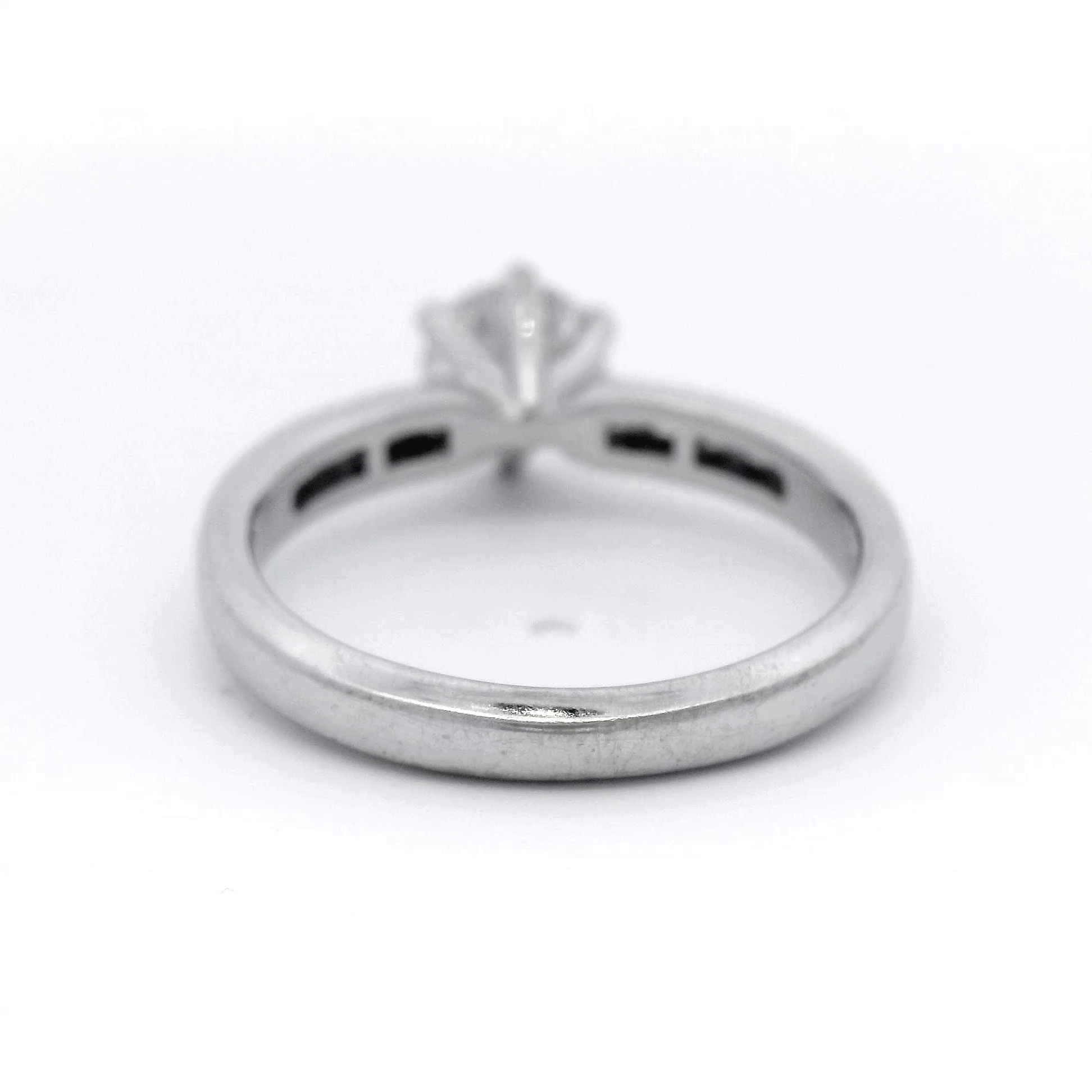 Shoulder Cut Diamond Set in White Gold