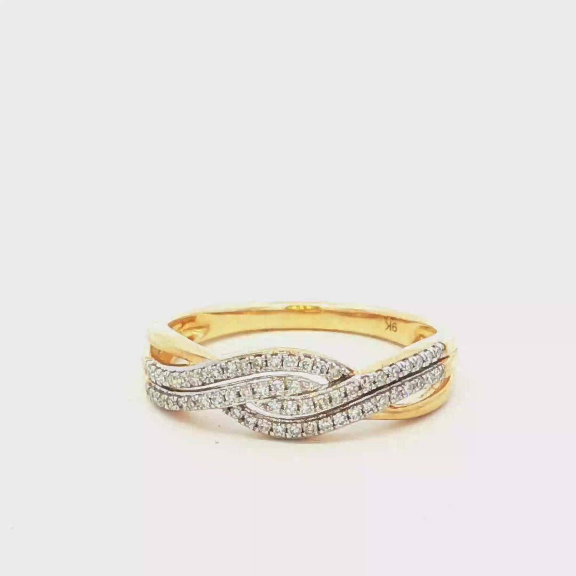 Ring with 0.17ct Diamond in 9K Yellow Gold