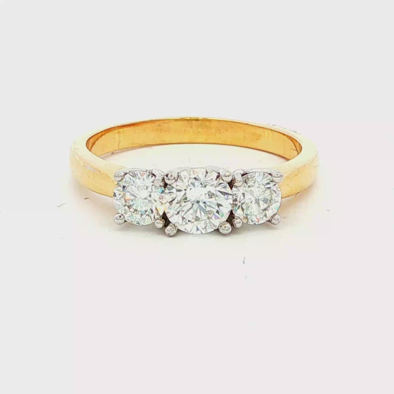 18CT Y/W/G 3 STONE DIA RING CENTRE 0.50CT & 2=0.50CT GSI2 SZ N