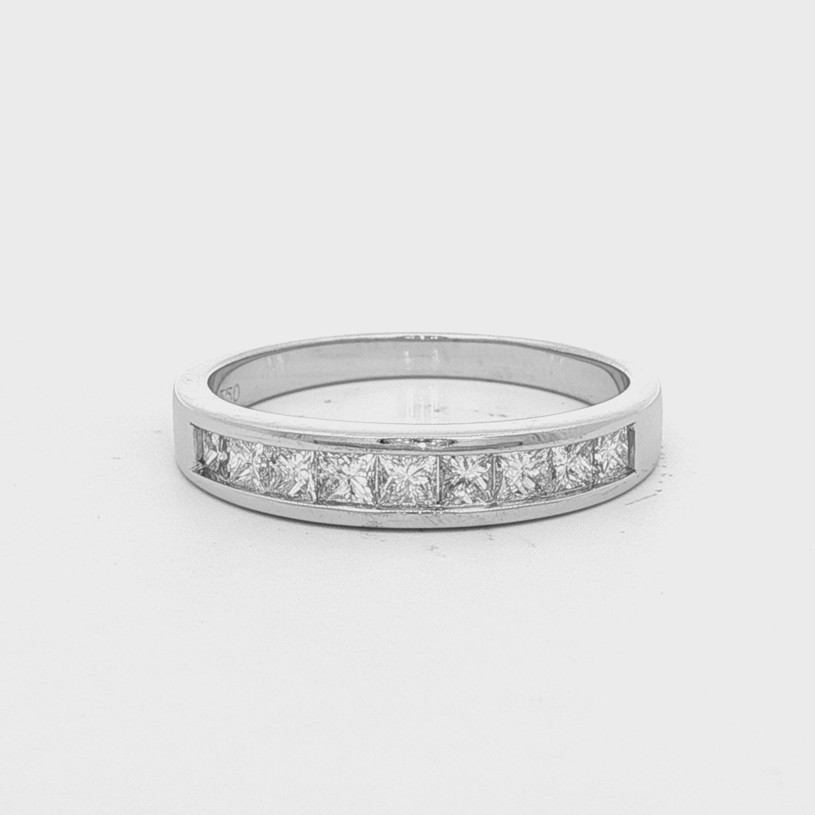 Curved Princess Diamond Ring in White Gold