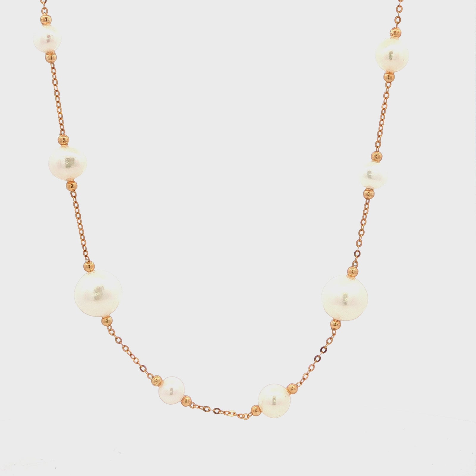 Ikecho Olivia Freshwater Pearl Necklace in Yellow Gold
