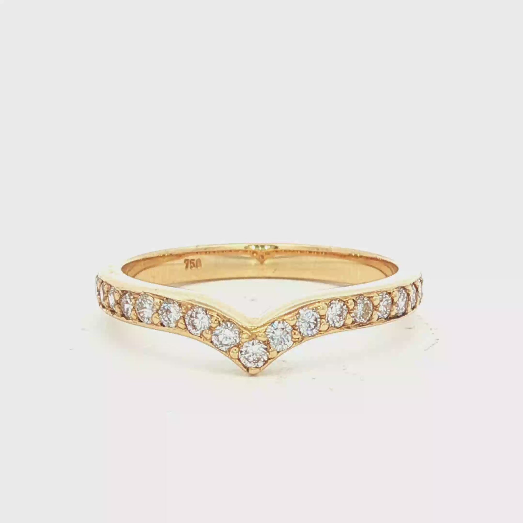 Diamond Ring in 18ct YG with 17x.02ct Dia SZ M1/2