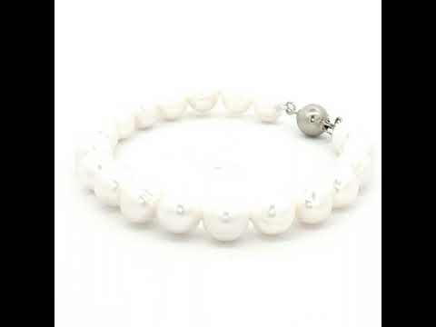 Ikecho Pearl White Circle Bracelet