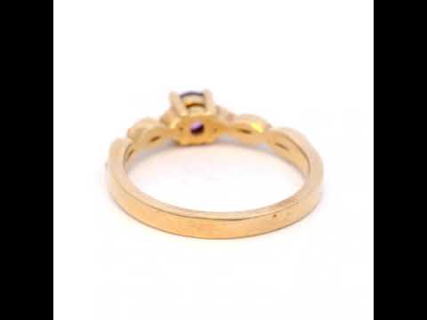 9 Carat Yellow Gold Amethyst nd Diamond Dress Ring 12=0.09 Carat Round Brilliant Cut Diamonds SZ M